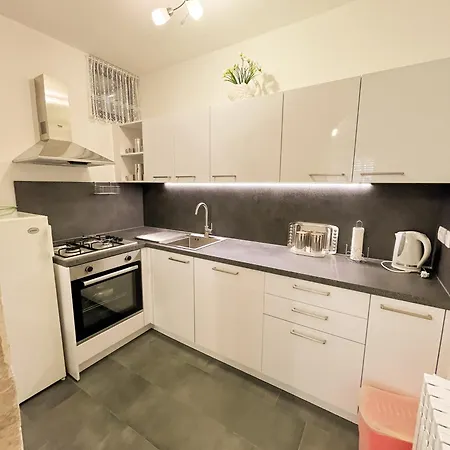 Trsina Apartment Rakalj