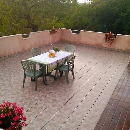 Trsina Apartment Rakalj